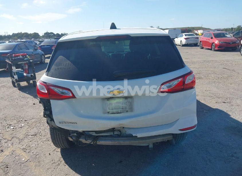 Photo 16 of 2019 Chevrolet Equinox LS (VIN 3GNAXHEV2KS626364)