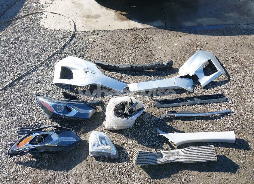 Photo 12 of 2020 Chevrolet Equinox FWD LS (VIN 3GNAXHEV2LS558083)