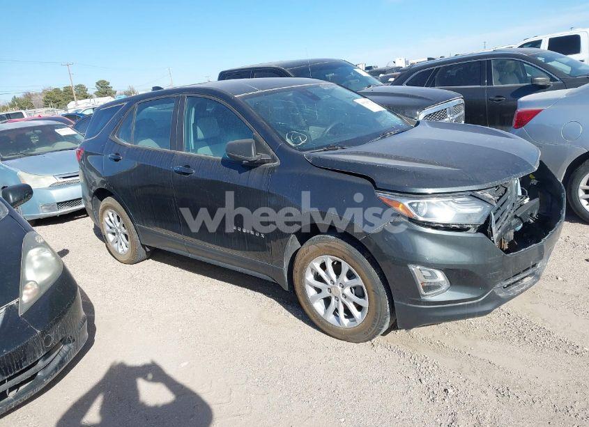 2020 Chevrolet Equinox FWD LS (VIN 3GNAXHEV2LS601658) main photo