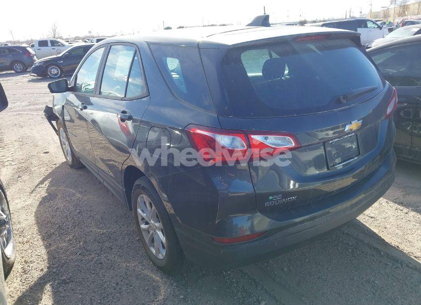 Photo 3 of 2020 Chevrolet Equinox FWD LS (VIN 3GNAXHEV2LS601658)