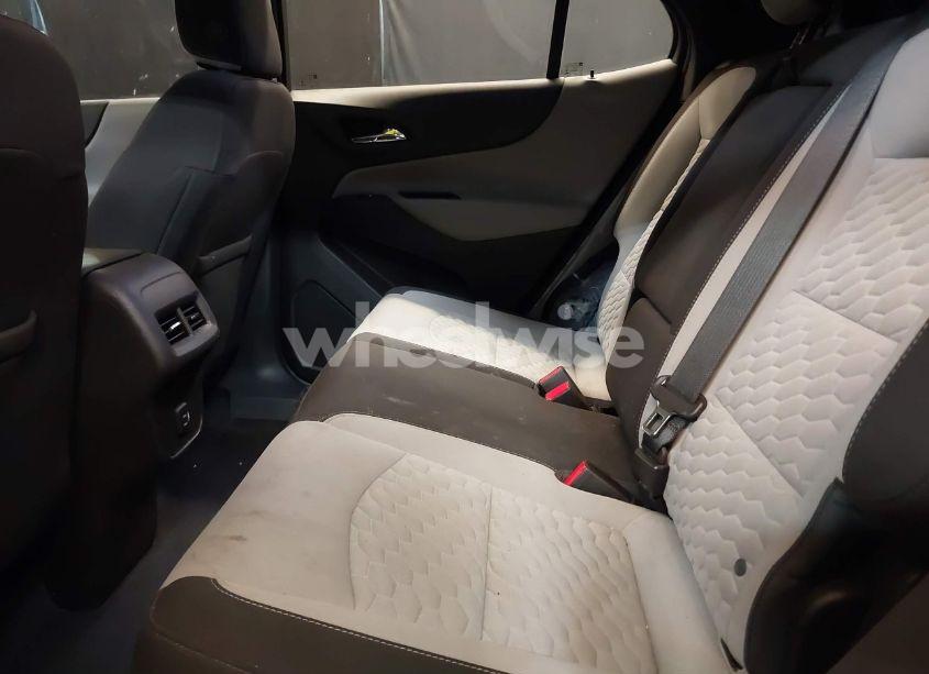 Photo 8 of 2020 Chevrolet Equinox FWD LS (VIN 3GNAXHEV2LS697078)