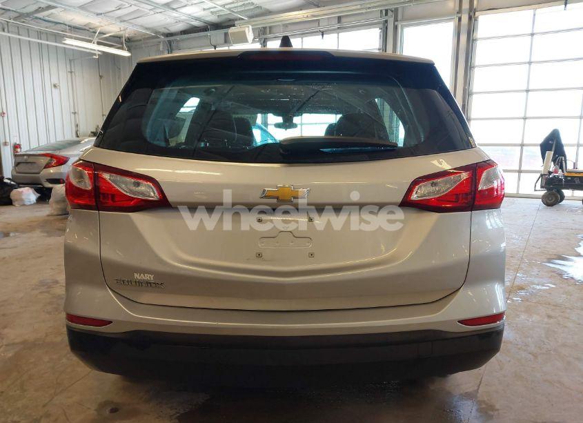 Photo 16 of 2020 Chevrolet Equinox FWD LS (VIN 3GNAXHEV2LS697744)