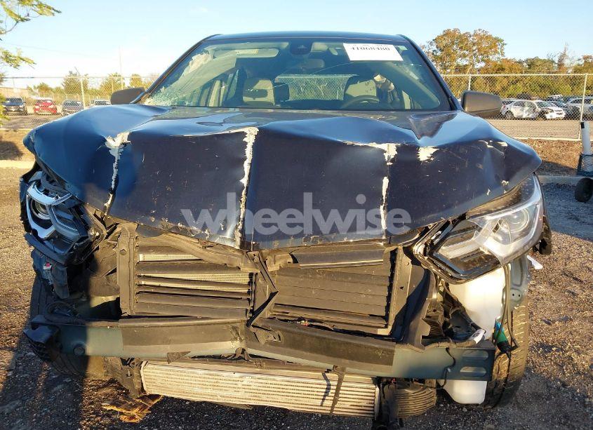 Photo 12 of 2020 Chevrolet Equinox FWD LS (VIN 3GNAXHEV2LS713117)