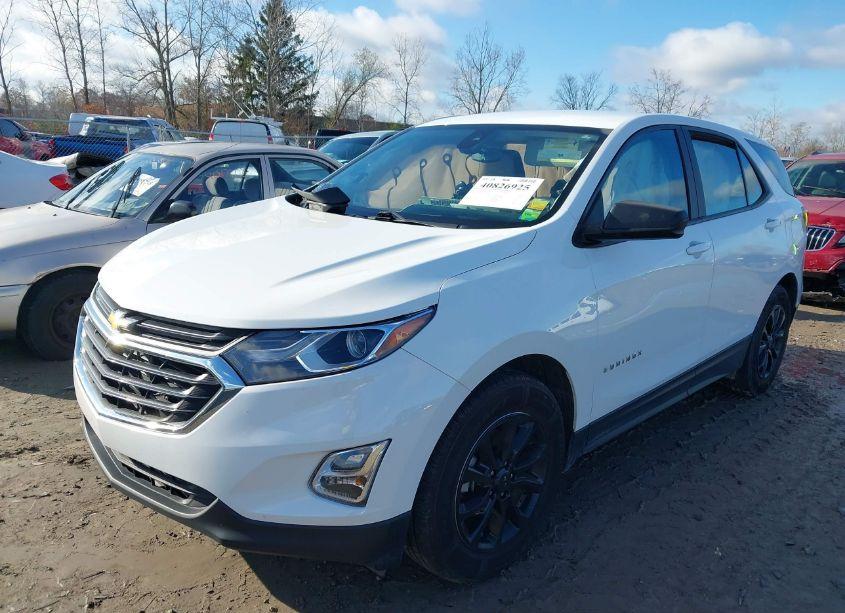 Photo 2 of 2021 Chevrolet Equinox FWD LS (VIN 3GNAXHEV2MS127566)