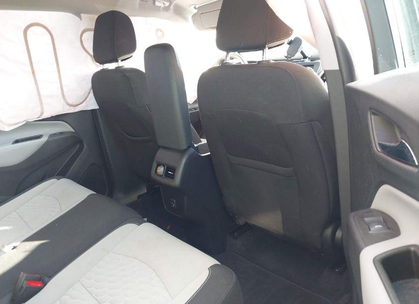 Photo 8 of 2021 Chevrolet Equinox FWD LS (VIN 3GNAXHEV2MS127566)