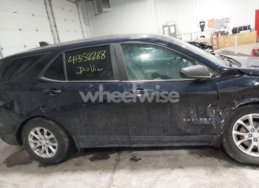 Photo 13 of 2021 Chevrolet Equinox FWD LS (VIN 3GNAXHEV2MS140690)