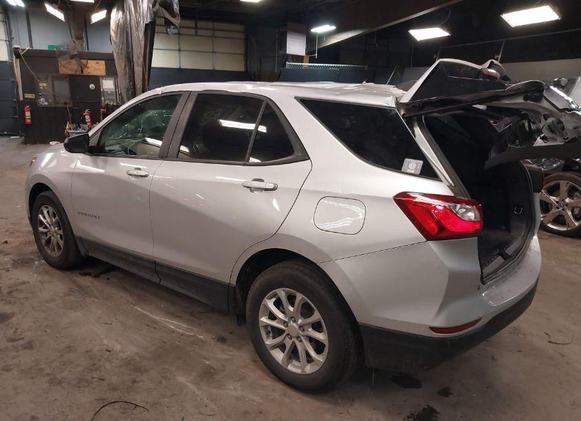 Photo 3 of 2021 Chevrolet Equinox FWD LS (VIN 3GNAXHEV2MS172023)