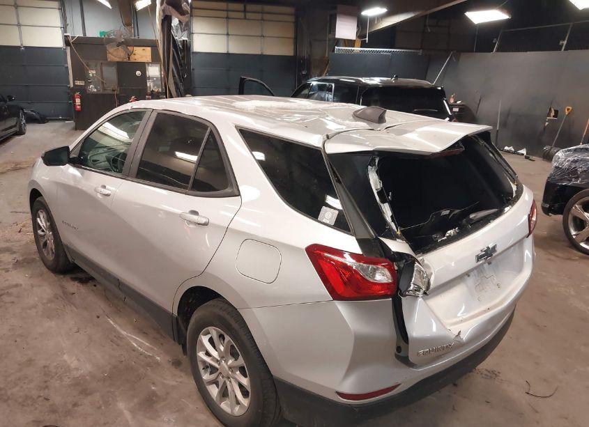 Photo 6 of 2021 Chevrolet Equinox FWD LS (VIN 3GNAXHEV2MS172023)