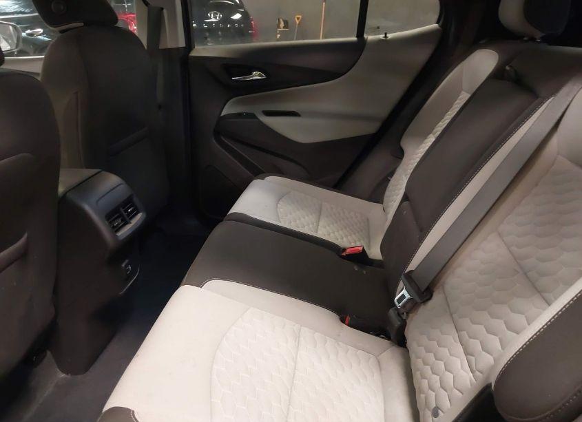 Photo 8 of 2021 Chevrolet Equinox FWD LS (VIN 3GNAXHEV2MS172023)