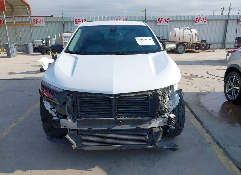 Photo 13 of 2022 Chevrolet Equinox FWD LS (VIN 3GNAXHEV2NS107786)