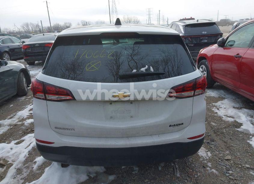 Photo 16 of 2022 Chevrolet Equinox FWD LS (VIN 3GNAXHEV2NS170662)