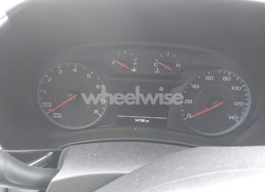 Photo 7 of 2022 Chevrolet Equinox FWD LS (VIN 3GNAXHEV2NS170662)