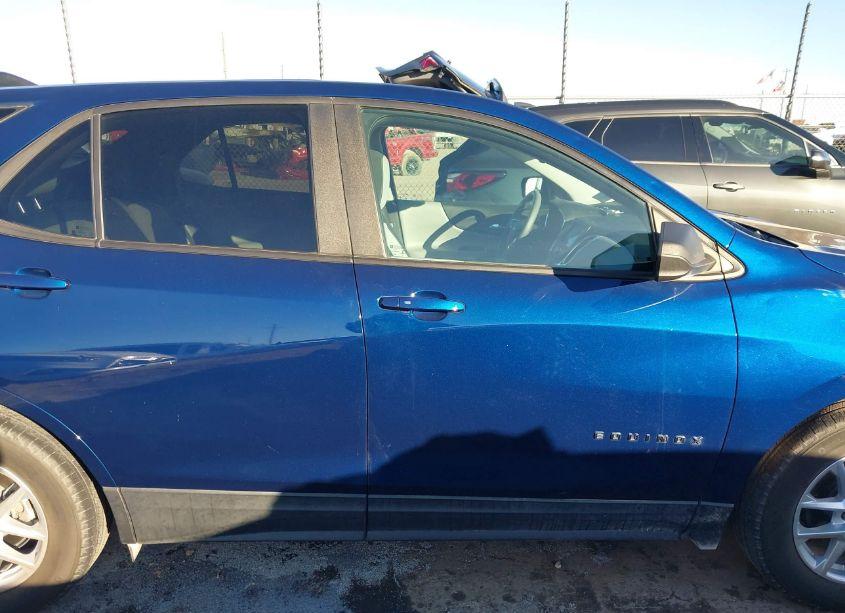 Photo 13 of 2022 Chevrolet Equinox FWD LS (VIN 3GNAXHEV2NS180737)