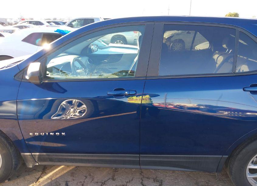 Photo 14 of 2022 Chevrolet Equinox FWD LS (VIN 3GNAXHEV2NS180737)