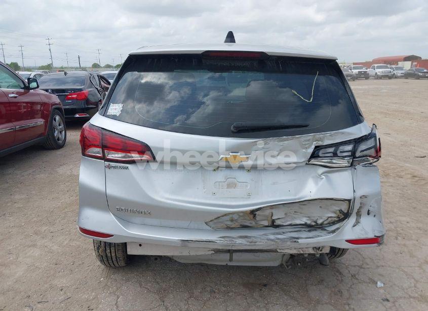 Photo 16 of 2022 Chevrolet Equinox FWD LS (VIN 3GNAXHEV2NS192791)