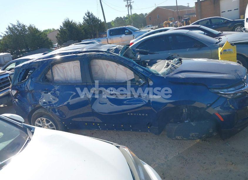 Photo 12 of 2022 Chevrolet Equinox FWD LS (VIN 3GNAXHEV2NS240256)