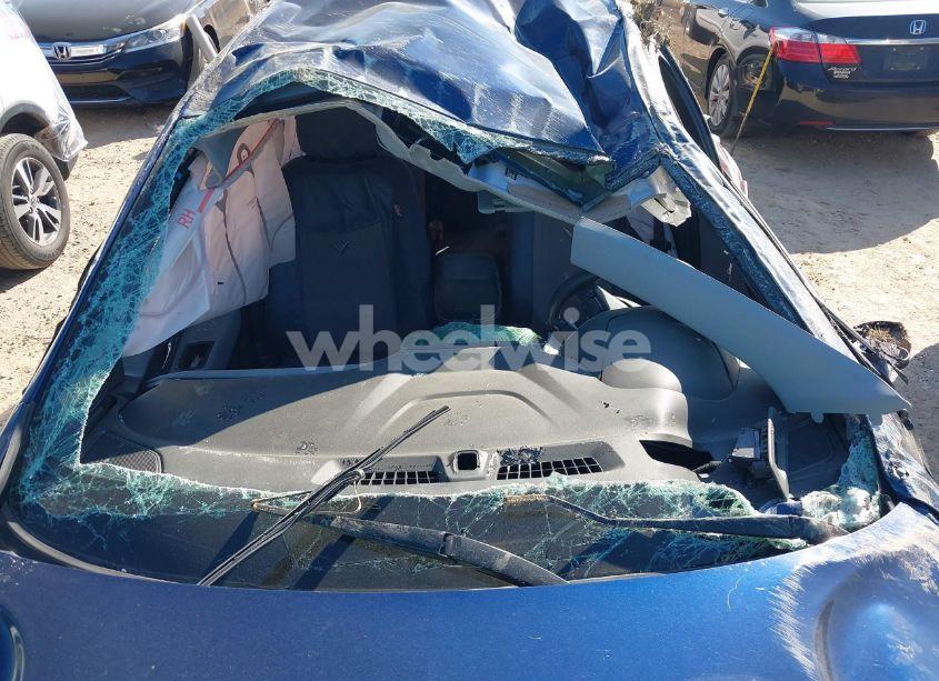 Photo 6 of 2022 Chevrolet Equinox FWD LS (VIN 3GNAXHEV2NS240256)