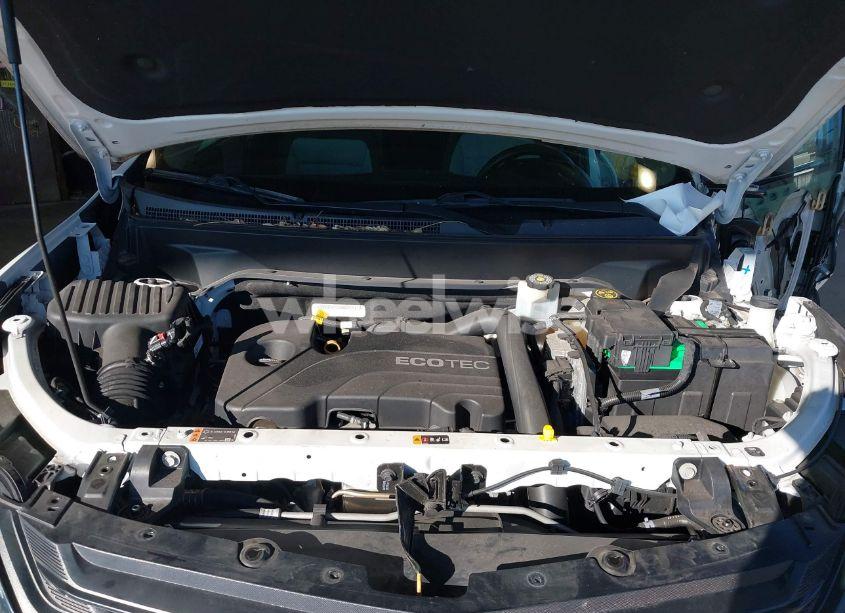 Photo 10 of 2019 Chevrolet Equinox LS (VIN 3GNAXHEV3KS564909)