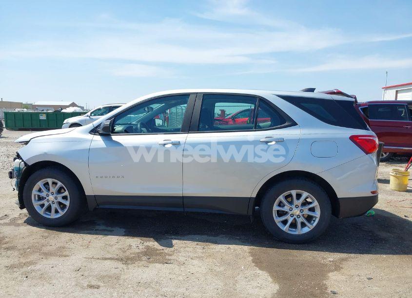 Photo 15 of 2020 Chevrolet Equinox FWD LS (VIN 3GNAXHEV3LS510012)