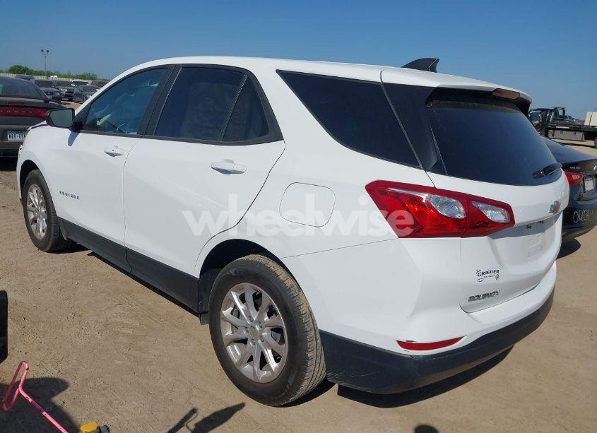 Photo 3 of 2020 Chevrolet Equinox FWD LS (VIN 3GNAXHEV3LS536867)