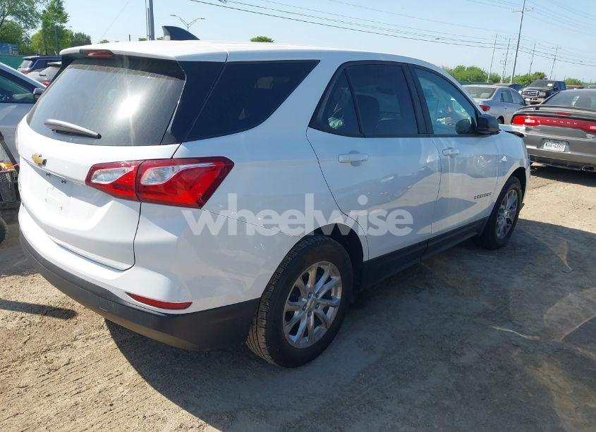 Photo 4 of 2020 Chevrolet Equinox FWD LS (VIN 3GNAXHEV3LS536867)