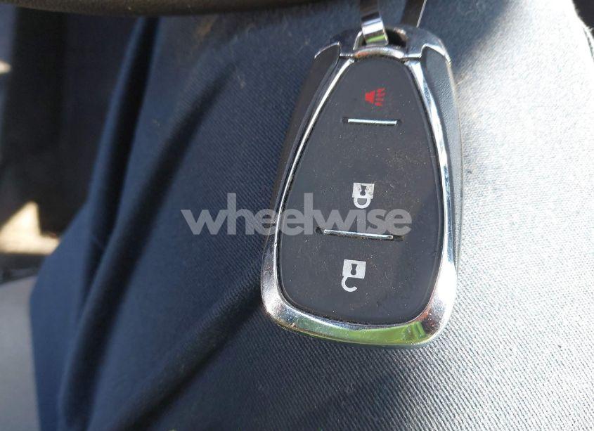 Photo 11 of 2020 Chevrolet Equinox FWD LS (VIN 3GNAXHEV3LS662310)