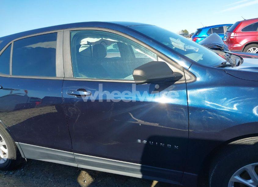 Photo 13 of 2020 Chevrolet Equinox FWD LS (VIN 3GNAXHEV3LS662310)