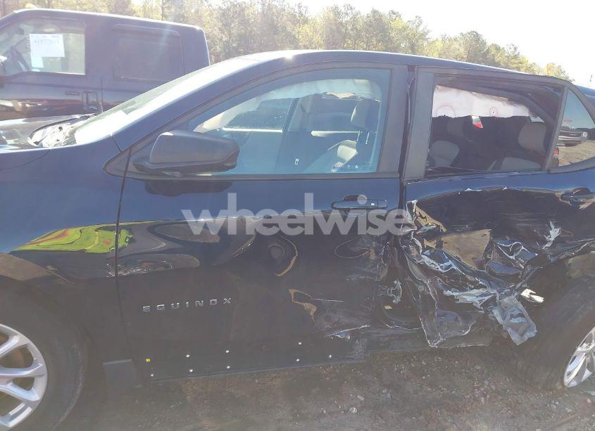 Photo 14 of 2020 Chevrolet Equinox FWD LS (VIN 3GNAXHEV3LS662310)