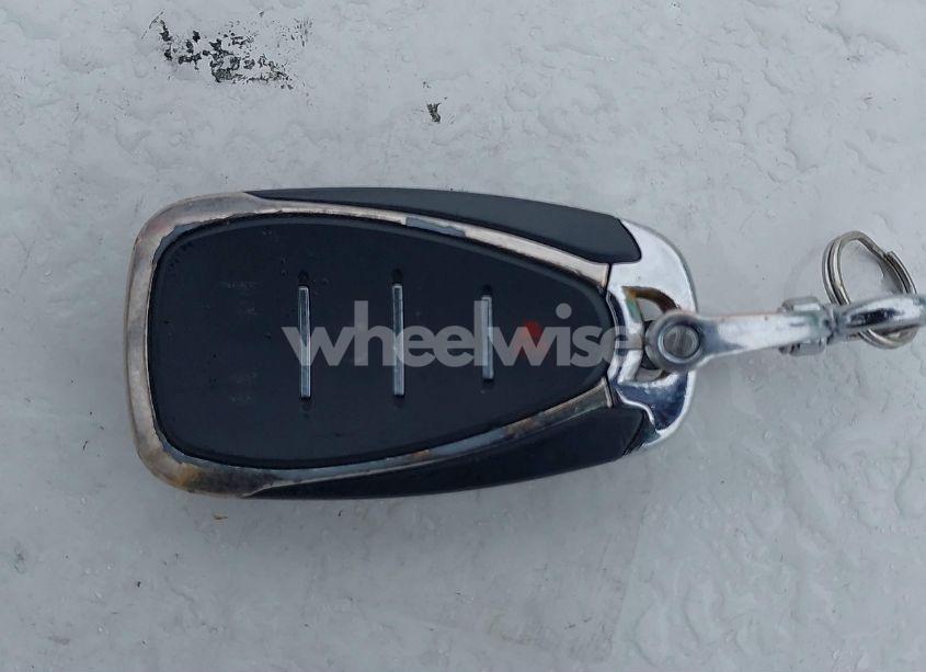 Photo 11 of 2020 Chevrolet Equinox FWD LS (VIN 3GNAXHEV3LS677549)