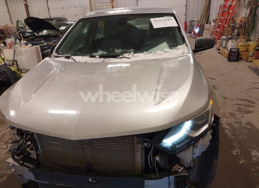 Photo 12 of 2020 Chevrolet Equinox FWD LS (VIN 3GNAXHEV3LS699793)