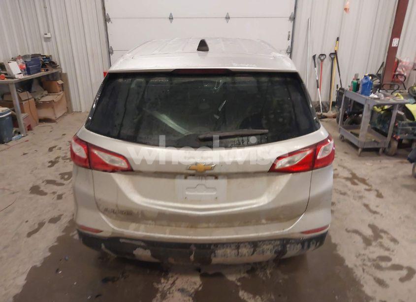 Photo 16 of 2020 Chevrolet Equinox FWD LS (VIN 3GNAXHEV3LS699793)
