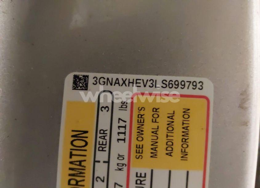 Photo 9 of 2020 Chevrolet Equinox FWD LS (VIN 3GNAXHEV3LS699793)