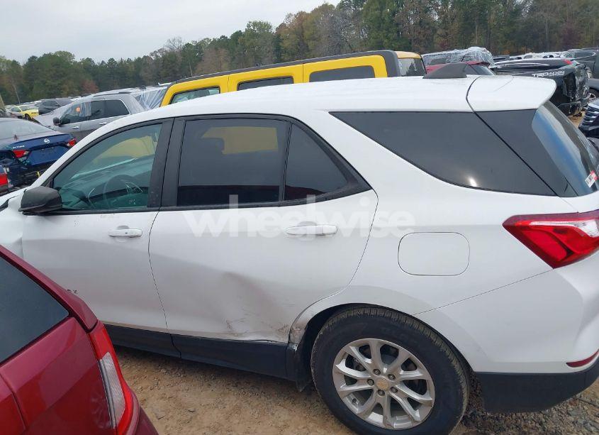 Photo 14 of 2021 Chevrolet Equinox FWD LS (VIN 3GNAXHEV3MS157546)