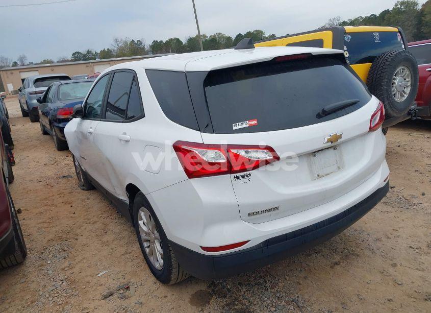 Photo 3 of 2021 Chevrolet Equinox FWD LS (VIN 3GNAXHEV3MS157546)