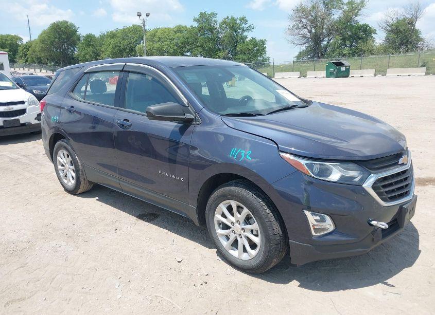 2018 Chevrolet Equinox LS (VIN 3GNAXHEV4JS576811) main photo