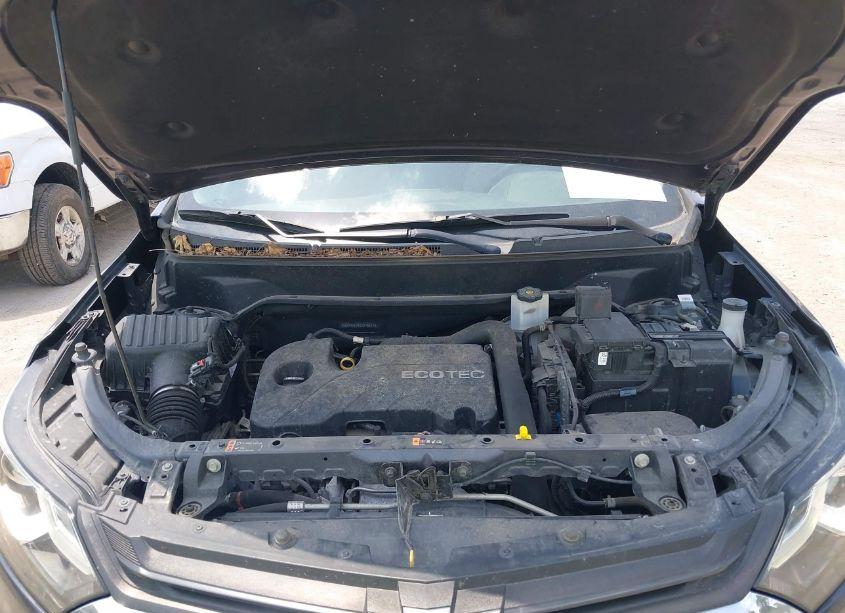 Photo 10 of 2018 Chevrolet Equinox LS (VIN 3GNAXHEV4JS576811)