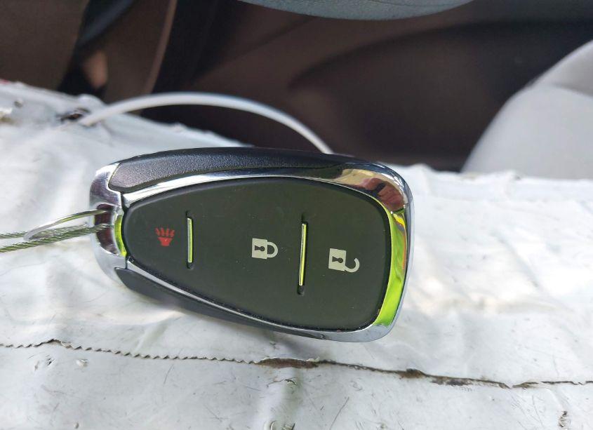 Photo 11 of 2018 Chevrolet Equinox LS (VIN 3GNAXHEV4JS576811)