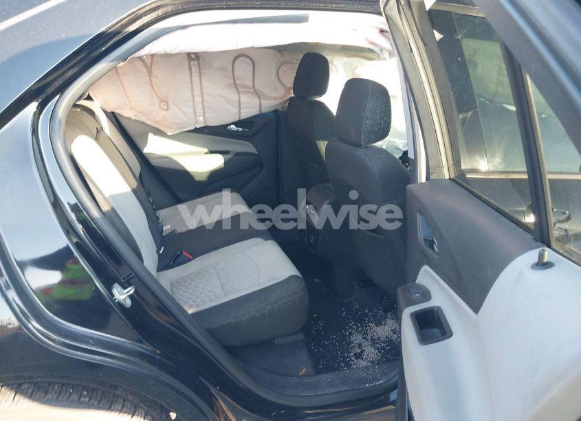 Photo 8 of 2019 Chevrolet Equinox LS (VIN 3GNAXHEV4KL369489)