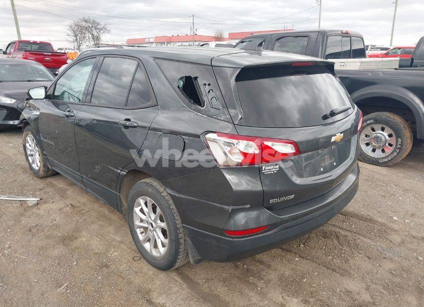 Photo 3 of 2019 Chevrolet Equinox LS (VIN 3GNAXHEV4KS598101)
