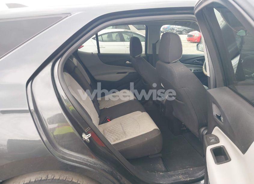Photo 8 of 2019 Chevrolet Equinox LS (VIN 3GNAXHEV4KS598101)