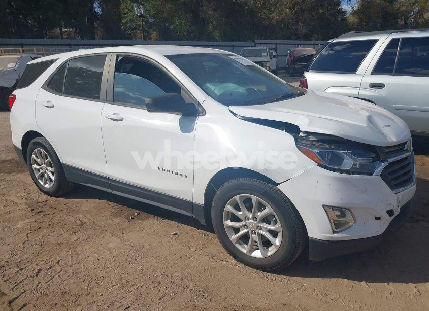 2020 Chevrolet Equinox FWD LS (VIN 3GNAXHEV4LS671601) main photo