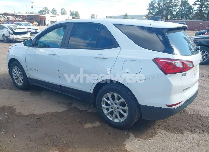 Photo 3 of 2020 Chevrolet Equinox FWD LS (VIN 3GNAXHEV4LS671601)