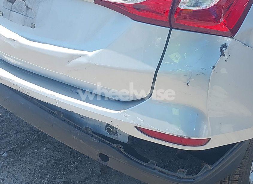 Photo 11 of 2021 Chevrolet Equinox FWD LS (VIN 3GNAXHEV4MS112115)