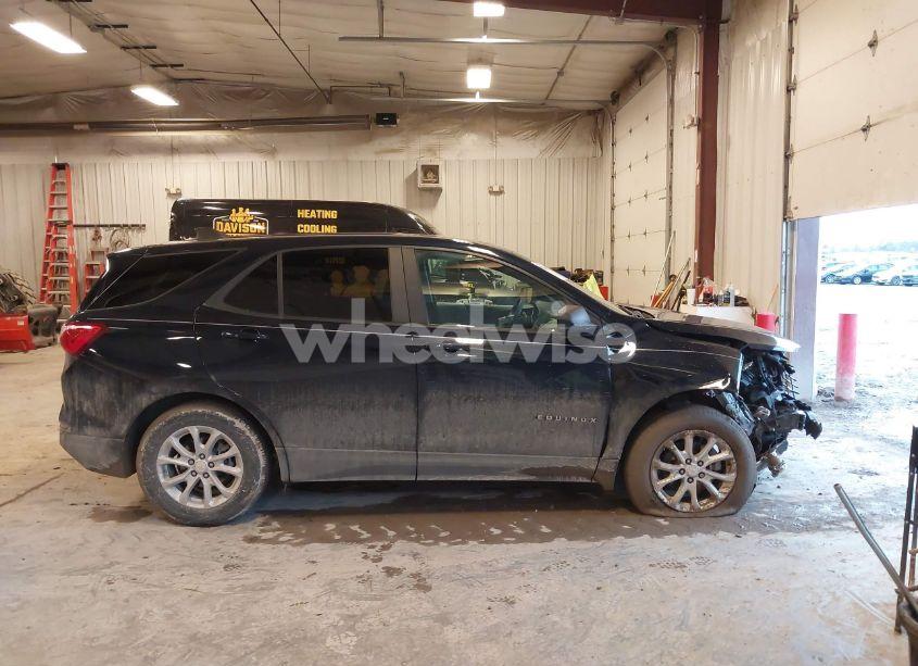 Photo 13 of 2021 Chevrolet Equinox FWD LS (VIN 3GNAXHEV4MS147589)
