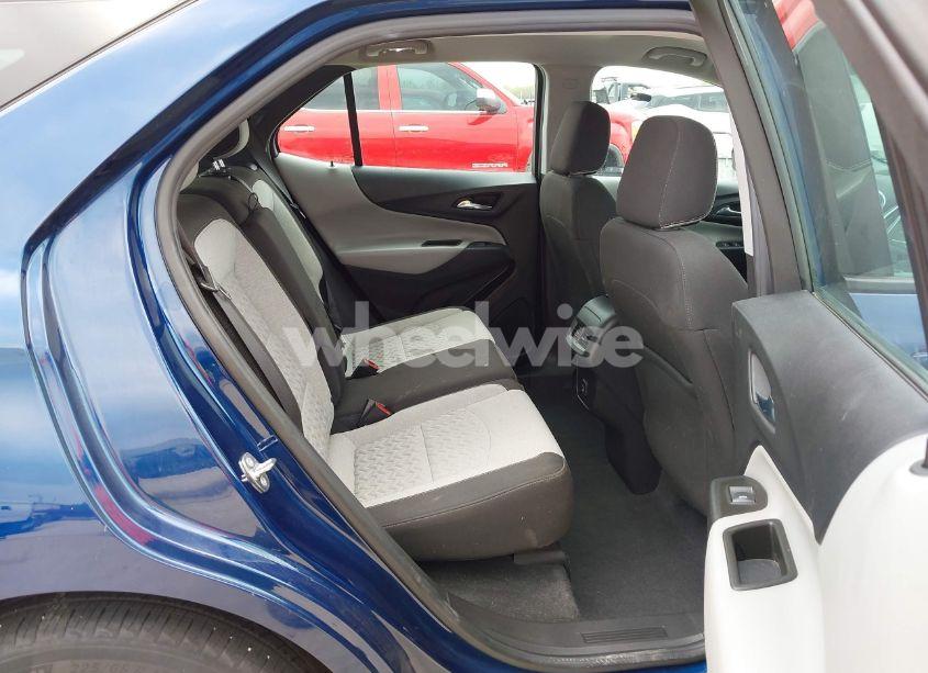 Photo 8 of 2022 Chevrolet Equinox FWD LS (VIN 3GNAXHEV4NS154642)