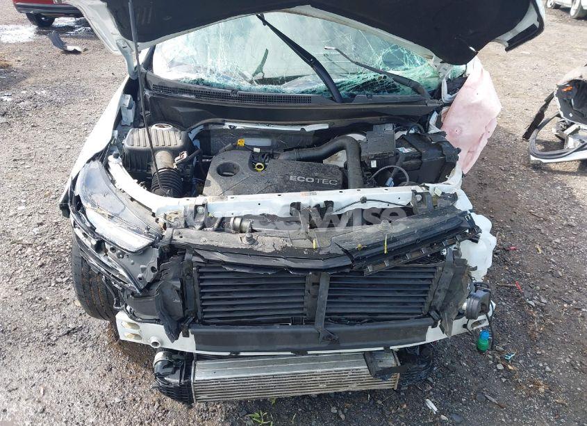 Photo 10 of 2022 Chevrolet Equinox FWD LS (VIN 3GNAXHEV4NS155080)