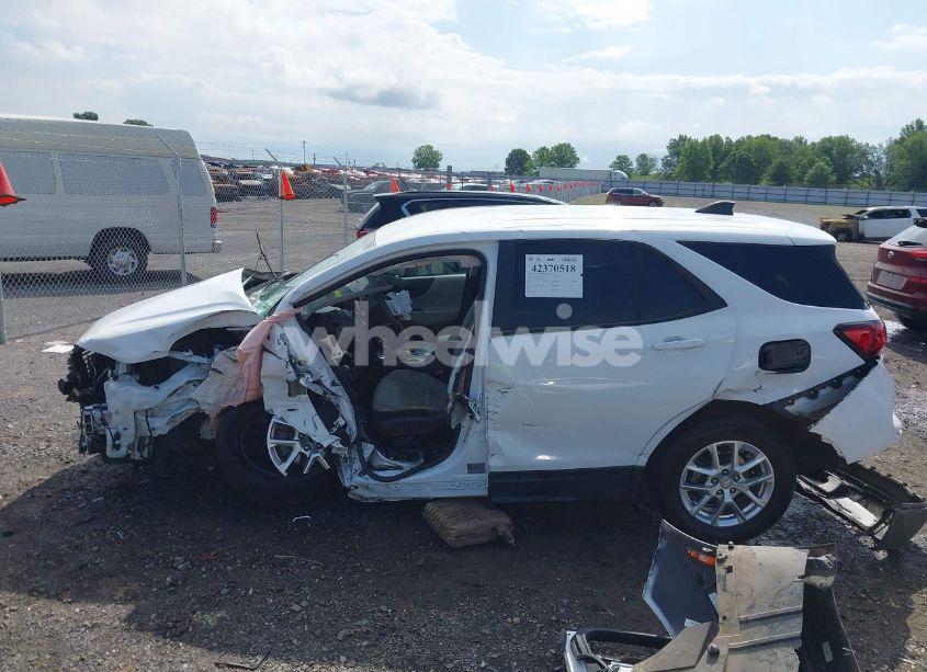 Photo 14 of 2022 Chevrolet Equinox FWD LS (VIN 3GNAXHEV4NS155080)