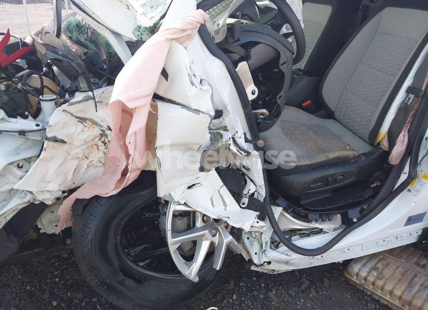 Photo 18 of 2022 Chevrolet Equinox FWD LS (VIN 3GNAXHEV4NS155080)