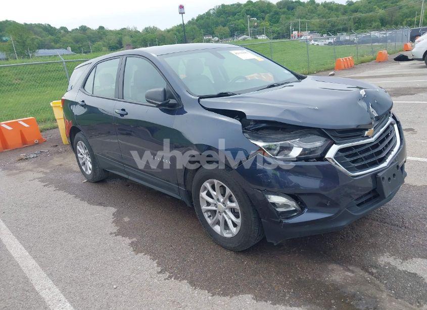 2018 Chevrolet Equinox LS (VIN 3GNAXHEV5JL367233) main photo