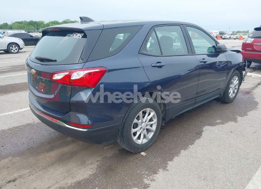 Photo 4 of 2018 Chevrolet Equinox LS (VIN 3GNAXHEV5JL367233)